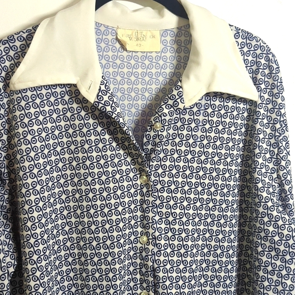 VGUC Vintage Fire Islander Woman Retro 70s Button Down sz 42 Cool Swirls!
